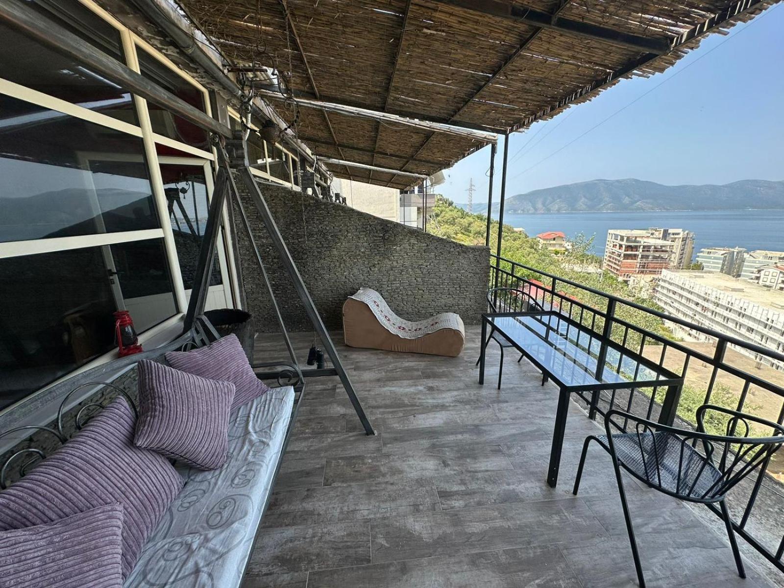 Hotel Vila "Oda E Miqve" Вльора Екстер'єр фото